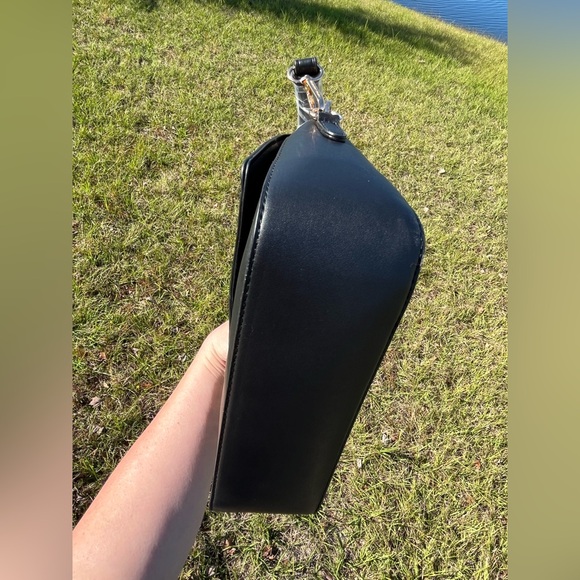 NWT Valentino Orlandi Black Gold Studded Bag With Additional Pouch And 2 Straps - Picture 11 of 15